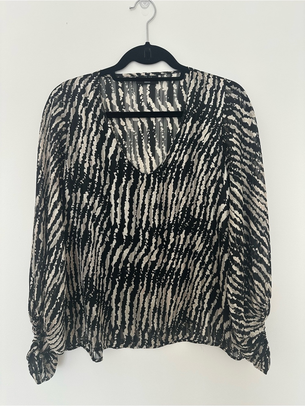 Vici Ballon Sleeve Blouse/ Top